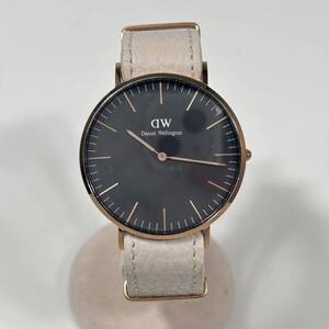 H Daniel Wellington ダニエル ウェリントン DW クラシック 40mm B40R9 黒文字盤 GP クォーツ 腕時計 社外革ベルト 稼働品