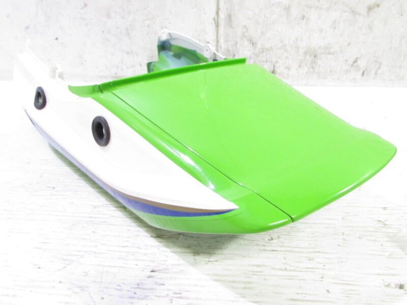 Yahoo!オークション -「zrx 1200 カウル」(リア) (カワサキ用)の