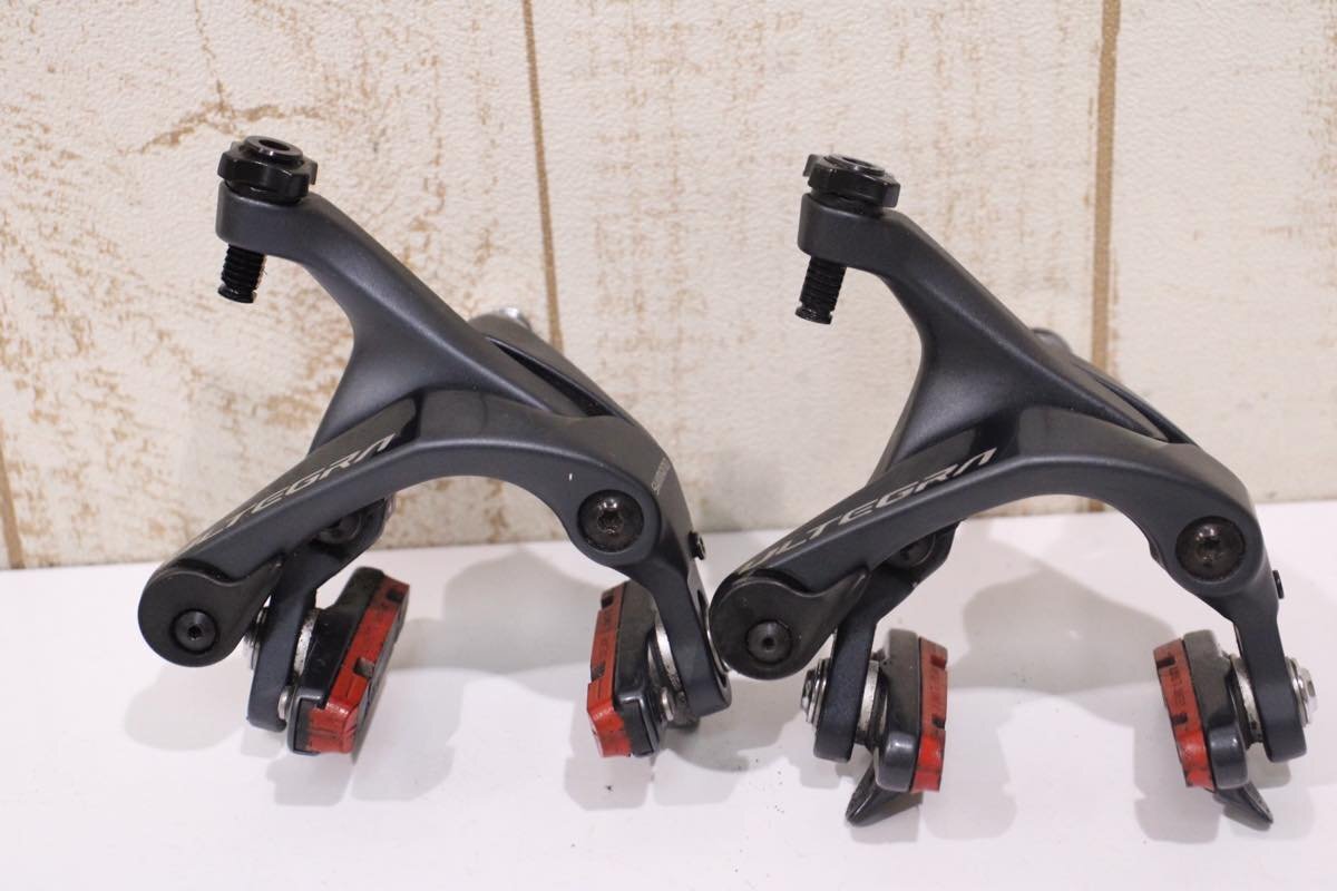 シマノBR-R8000 ULTEGRA(アルテグラ) リムブレーキキャリパー前後 shimano-br-r8100.jpg