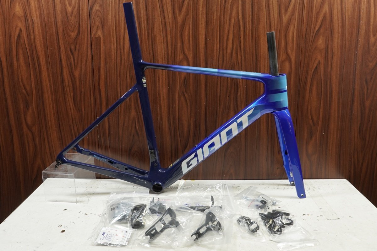 deerobust カーボンフレーム　完成車　12インチ　中古 2025年最新】Yahoo!オークション -ロードバイクカーボンフレーム