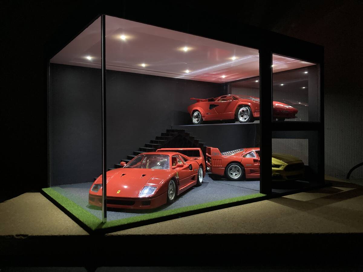 ミニカー用ジオラマ：1/18 リビングタイプガレージ（男の秘密基地ガレージ） ミニカー専用ジオラマ：1/18 リビングタイプガレージⅠ／男の