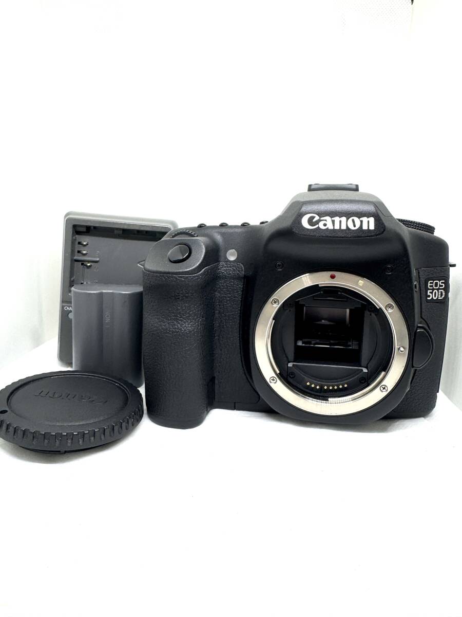 ⭐️美品⭐️Canon EOS 50D 300mmダブル★ショット数1828★ ⭐️美品⭐️Canon EOS 50D 300mmダブル☆ショット数1828