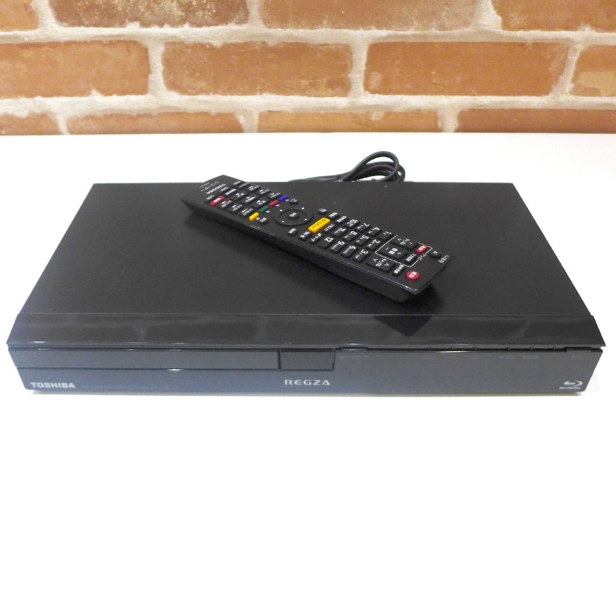 TOSHIBA　ブルーレイレコーダー　DBR-C100 DBR-C100/TOP｜レグザブルーレイ/レグザタイムシフトマシン