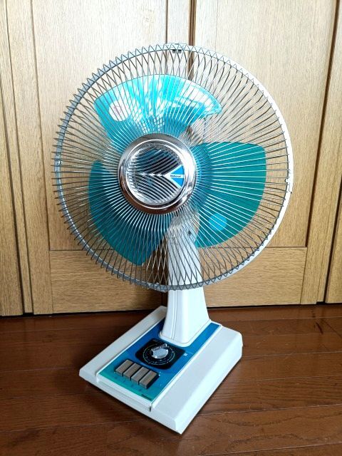 スタンド式扇風機 青色羽根 扇風機 青羽のYahoo!オークション(旧ヤフオク!)の相場・価格を