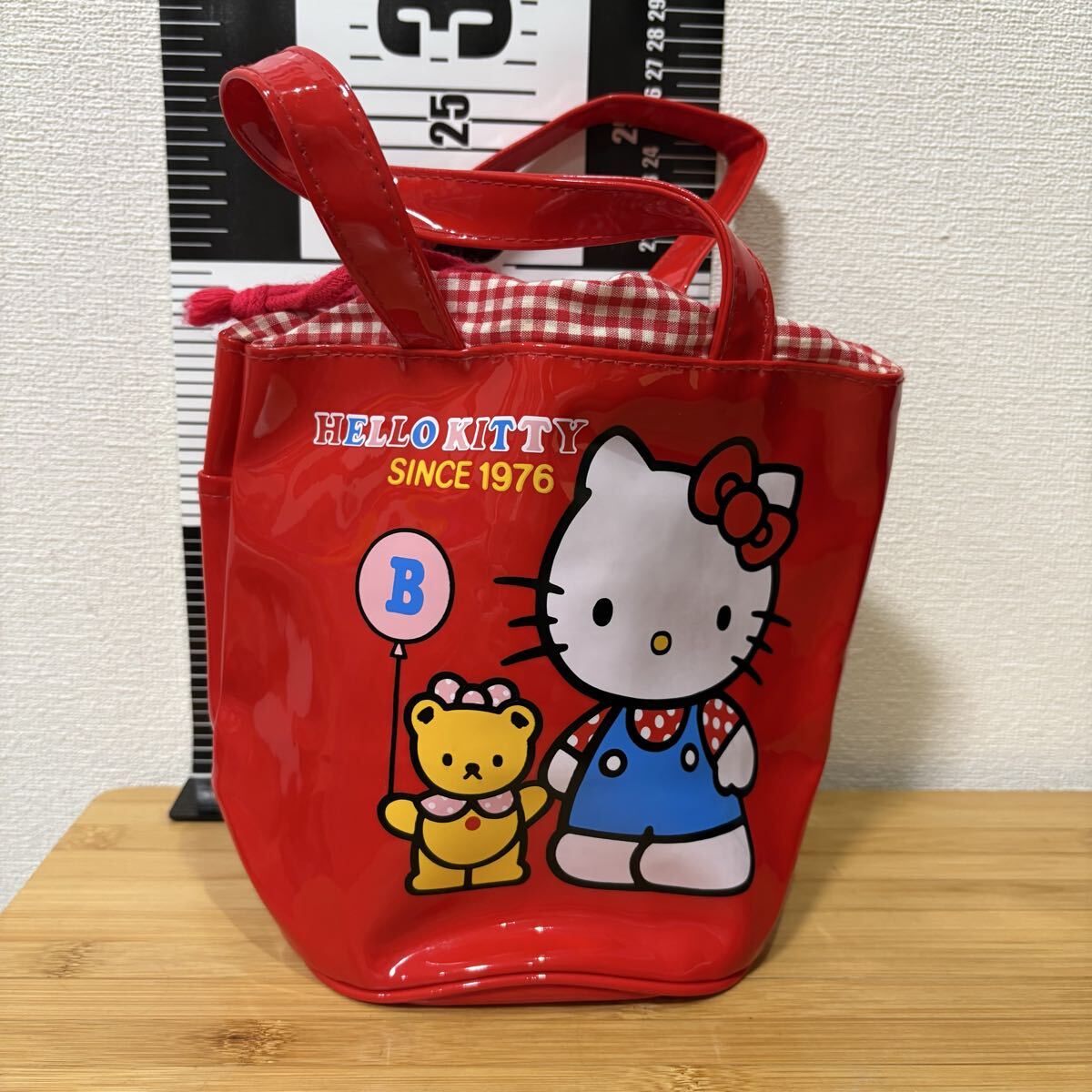 希少レア　ハローキティ　トラベルセット　ビニールバッグ　2000 チューリップ サンリオ「2000年製チューリップキティ」激レアビニールトート