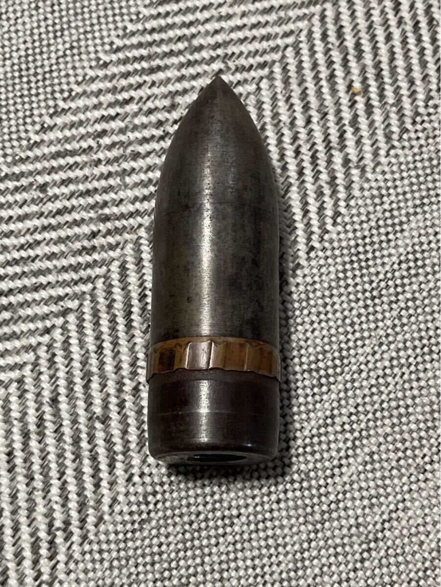 旧日本軍の砲弾？？ 旧日本軍の砲弾？？ Yahoo!オークション - 初だしの日本軍の砲弾