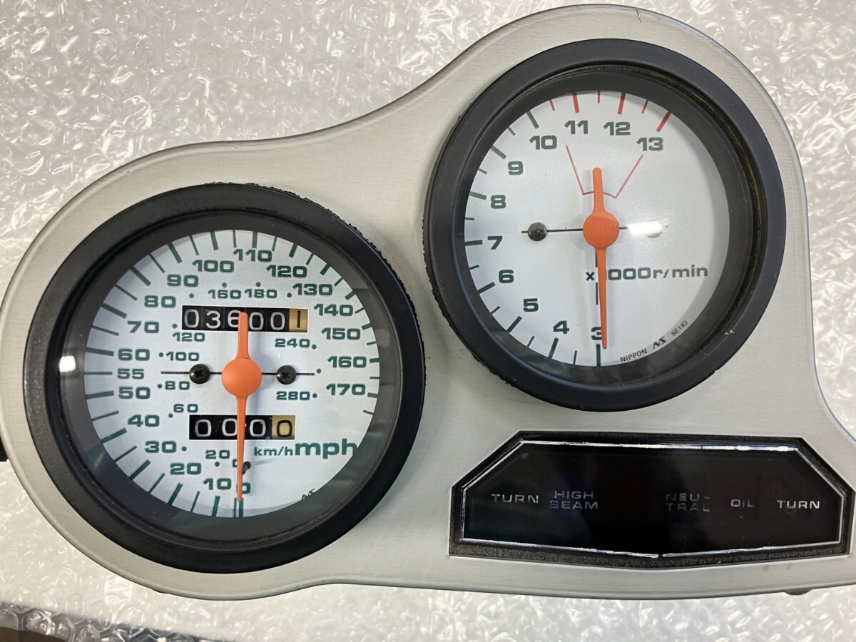 GSX-R1100 メーター Yahoo!オークション - GSX-R1100純正メーター スピードメーター