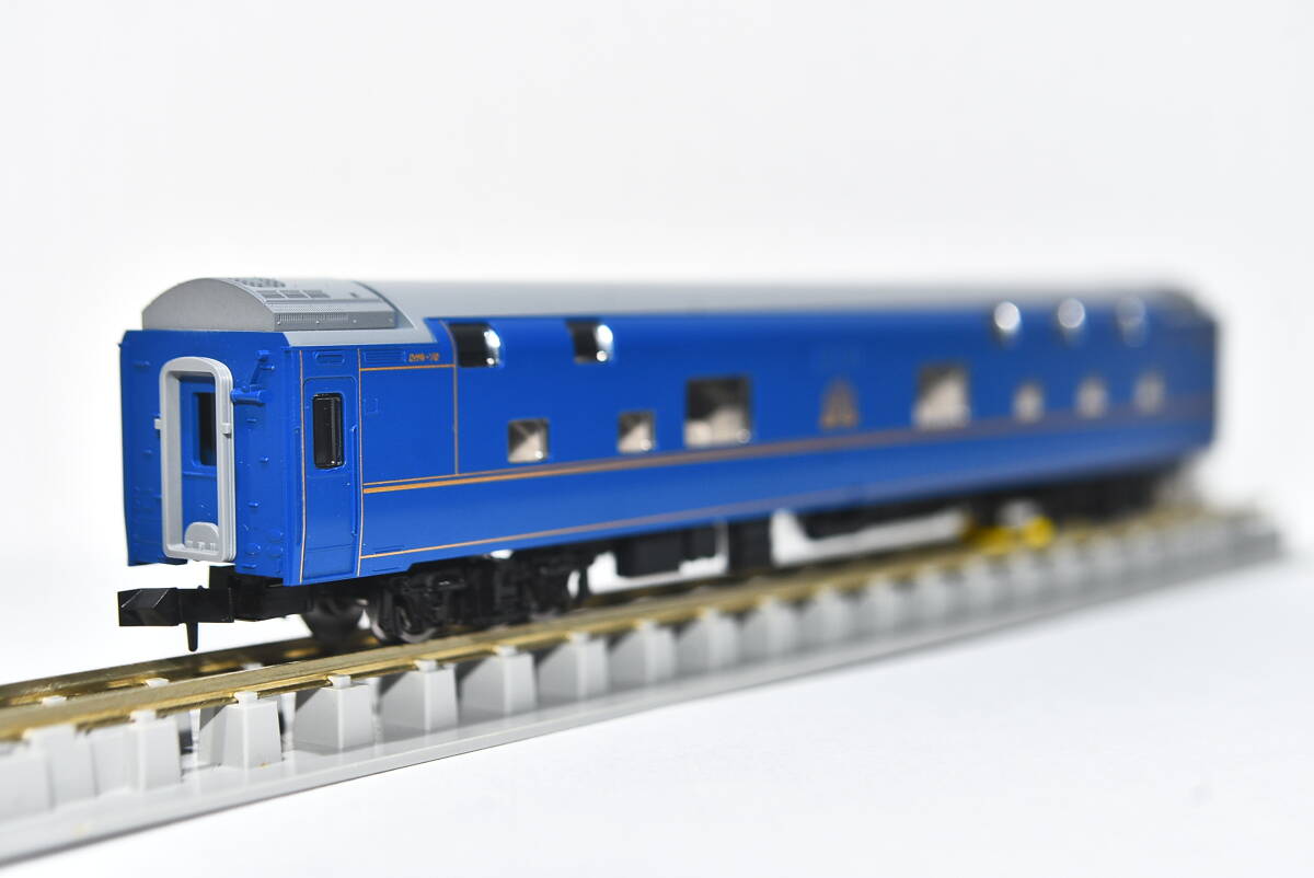希少　トミックス　24系25型　0番代　14両とおまけ JR 24系25形特急寝台客車（なは）基本セット｜製品情報｜製品
