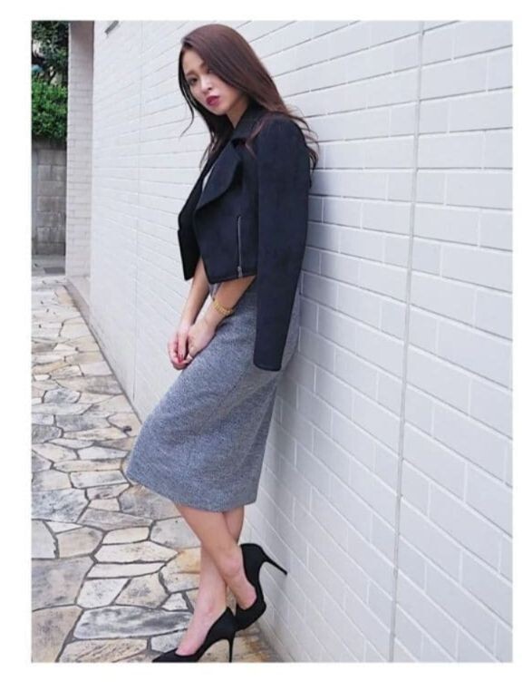 riendaリエンダ　Vネックスカラップタンクワンピース