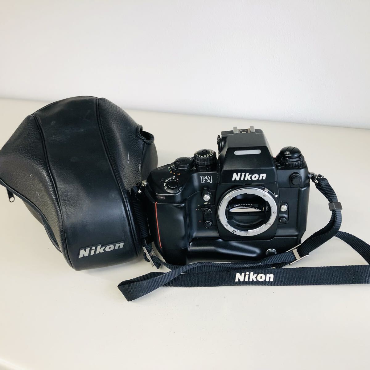 ❁美品！❁Nikon ニコン F4 ボディ 一眼レフ ❁美品！❁Nikon ニコン F4 ボディ フィルム 一眼レフカメラ