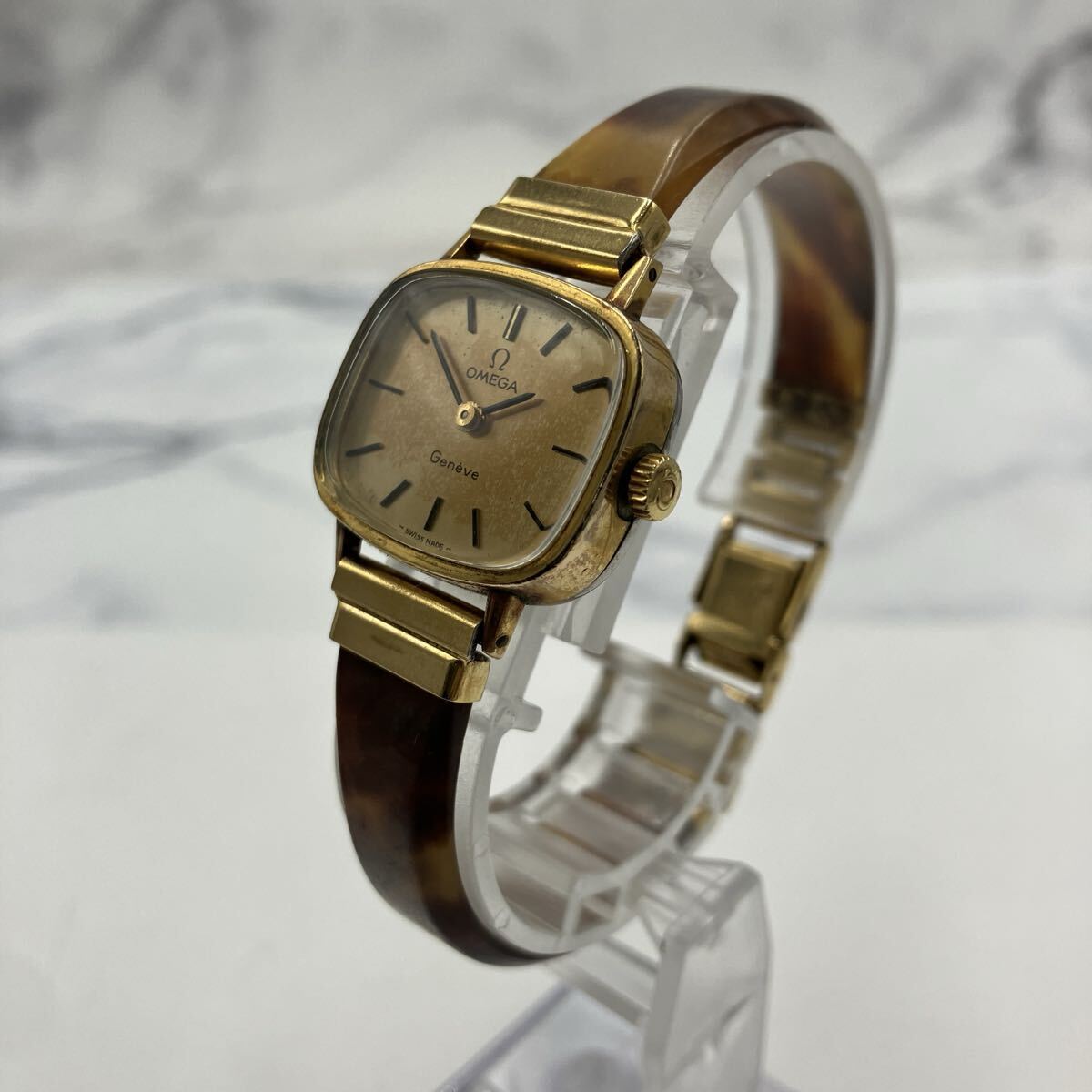 オメガ Geneve ジュネーブ 手巻き時計＜ジャンク＞ Yahoo!オークション -「オメガ ジュネーブ 手巻き」の落札相場