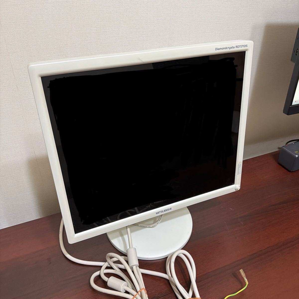 未使用品 MITSUBISHI RDTII17LM ホワイト PCモニター 未使用品 MITSUBISHI RDTII17LM ホワイト PCモニター 未使用品