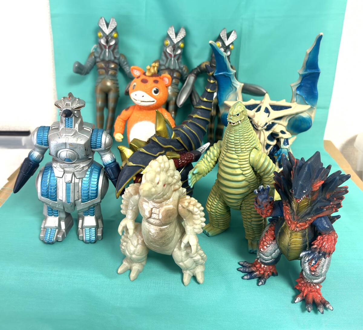 Yahoo!オークション -「ゴジラ ソフビ」の落札相場・落札価格