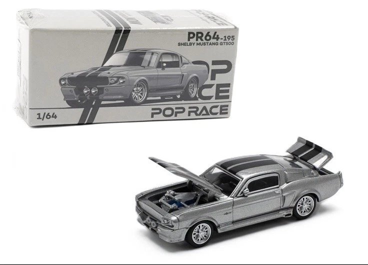 貴重　JOUEFエボリューション製 フォード・ムスタング　白　１／１８　中古品 貴重 JOUEFエボリューション製 フォード・ムスタング 白 1