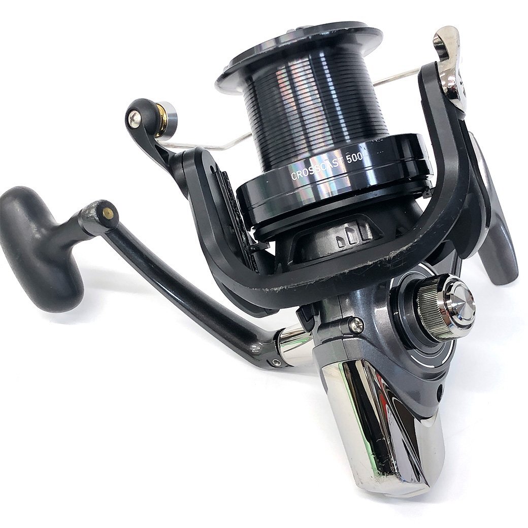 ダイワ 16BG 5000H スピニングリール 中古 美品 PE4ライン付き ダイワ 16BG 5000H スピニングリール 中古 美品 PE4ライン付き