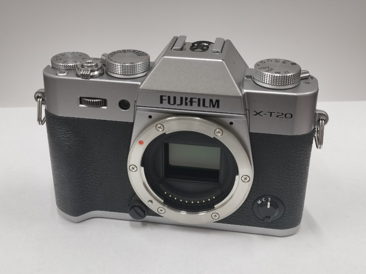 【ジャンク】X-T20 シルバー ボディ ジャンク】X-T20 シルバー ボディ FUJIFILM X-T20 ボディ 中古