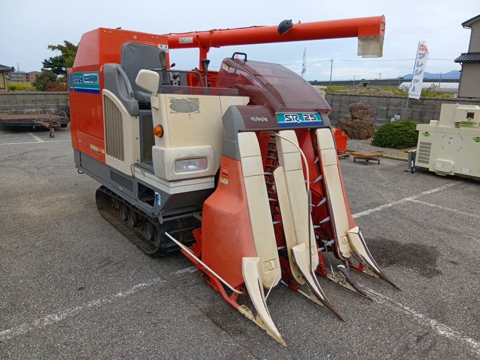 クボタ　コンバイン　SR-195 多少難あり　最安値 クボタ コンバイン SR-195 多少難あり 最安値 - メルカリ