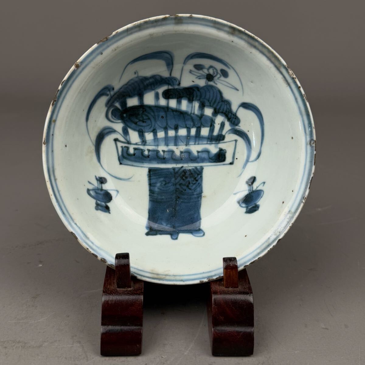 骨董！初期伊万里くらわんか 古童 - くらわんか手 草花文皿 | 古美術品専門サイト fufufufu.com