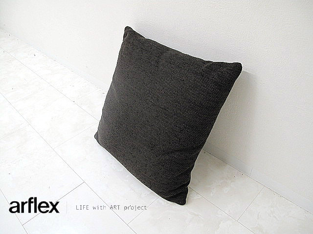 未使用　アルフレックス arflex クッション2点 フェザー 未使用 アルフレックス arflex クッション2点 フェザー 国内発送