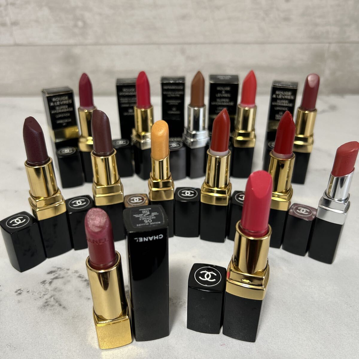 CHANEL シャネル 中古品 口紅 ルージュ まとめ売 18点 2025年最新】Yahoo!オークション -シャネル 口紅の中古品・新品