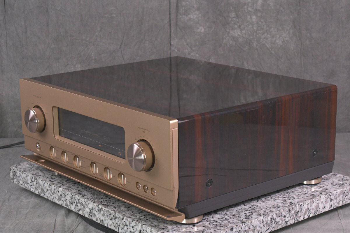 LUXMAN ラックスマン C-7i コントロールアンプ LUXMAN C-7i(improved model)の仕様 ラックスマン