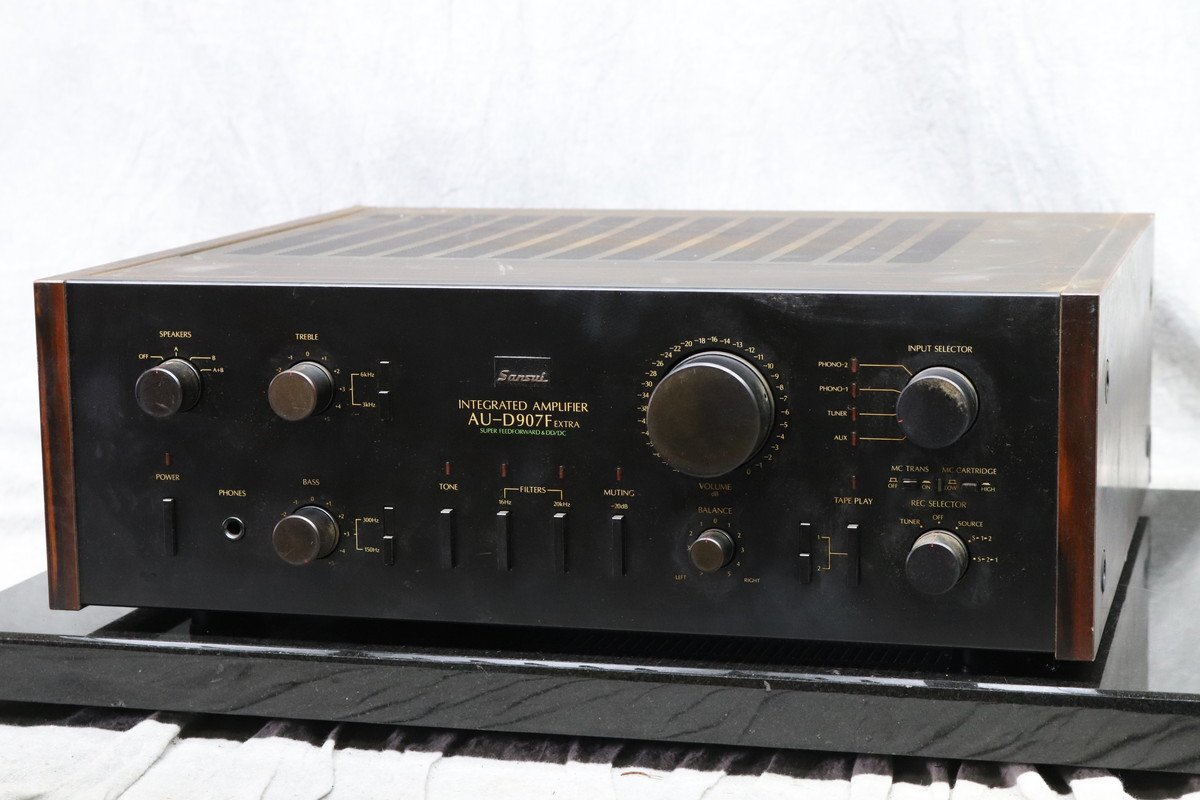 Yahoo!オークション -「sansui au-d907f extra」の落札相場