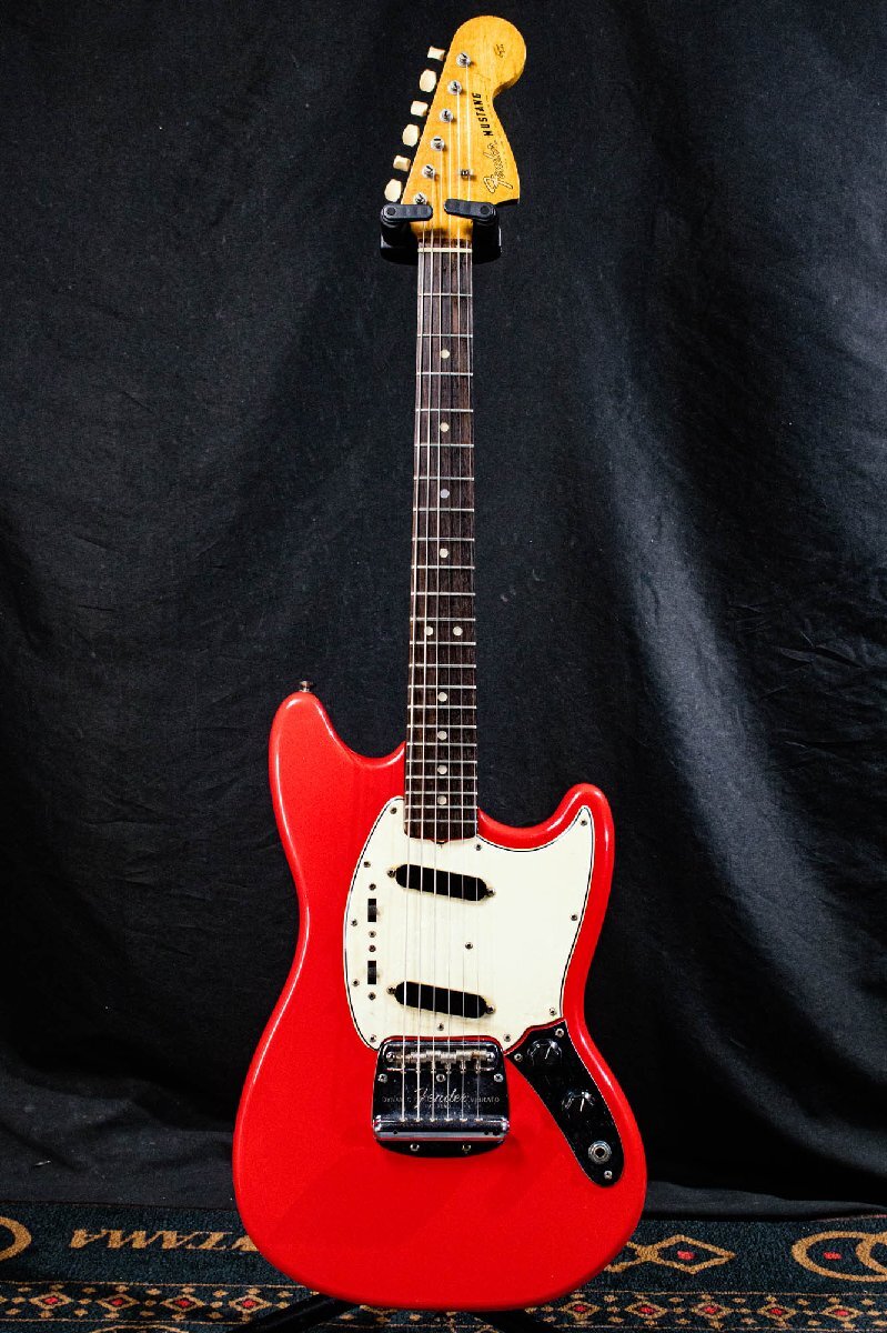 フェンダームスタング「ジャンク品」 Fender Vintera II '70s Competition Mustang Competition