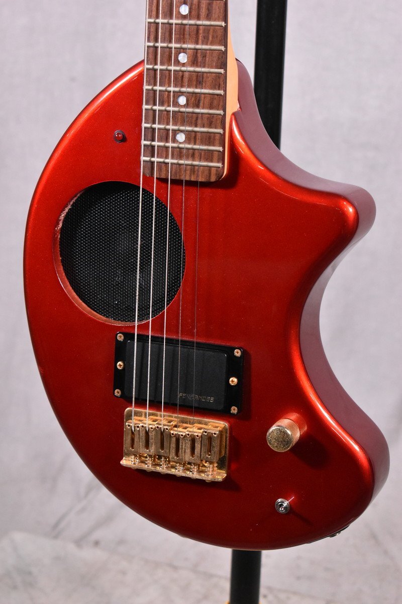 【日本製】 FERNANDES ZO-3 フェルナンデス アンプ内蔵ギター レア FERNANDES】フェルナンデス『アンプ内蔵ギター』ZO-3 1週間保証