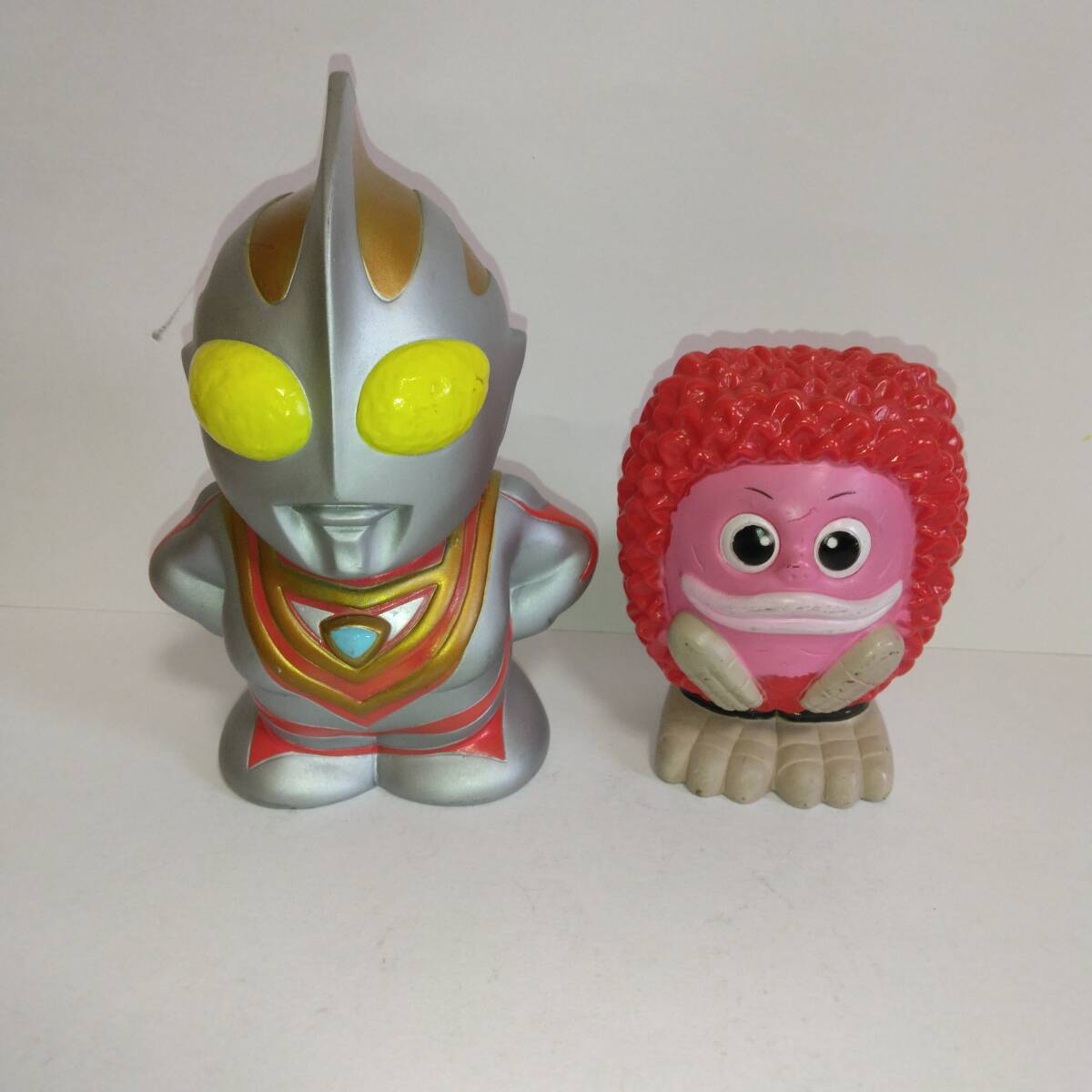 1999年／ウルトラマン・ガイア。バンプレスト。ソフビ人形。【箱無し現状品】。 2025年最新】Yahoo!オークション -ウルトラマンガイアソフビの