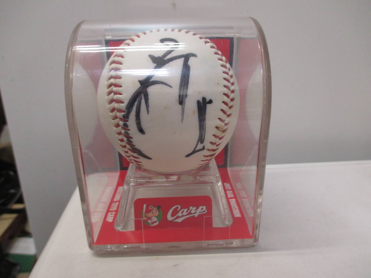 広島東洋カープ サインボール 往年の名選手 7個セット　直筆　箱あり 2025年最新】広島 サインボール カープの人気アイテム - メルカリ