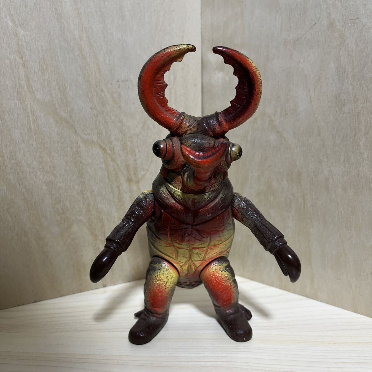 Yahoo!オークション -「エクスプラス ジラース」(怪獣、宇宙人