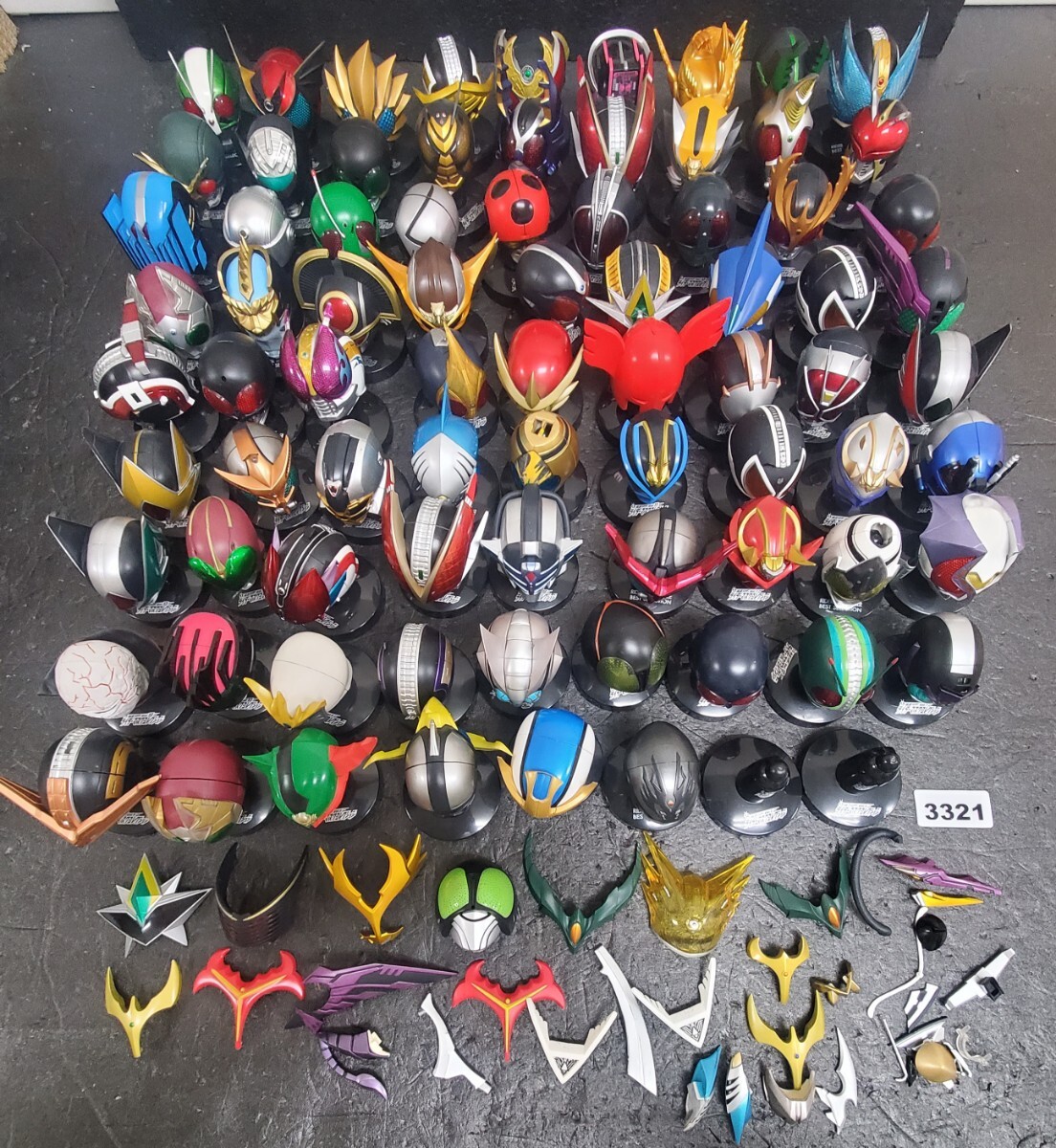 仮面ライダーマスクコレクション★マスコレ★開封展示品 68個セット 仮面ライダーマスクコレクション☆マスコレ☆開封展示品 68個
