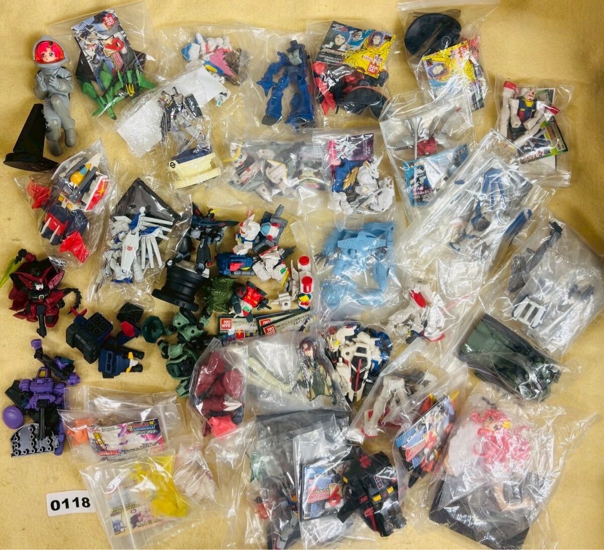 Yahoo!オークション -「食玩」(機動戦士ガンダム) (ガンダム)の