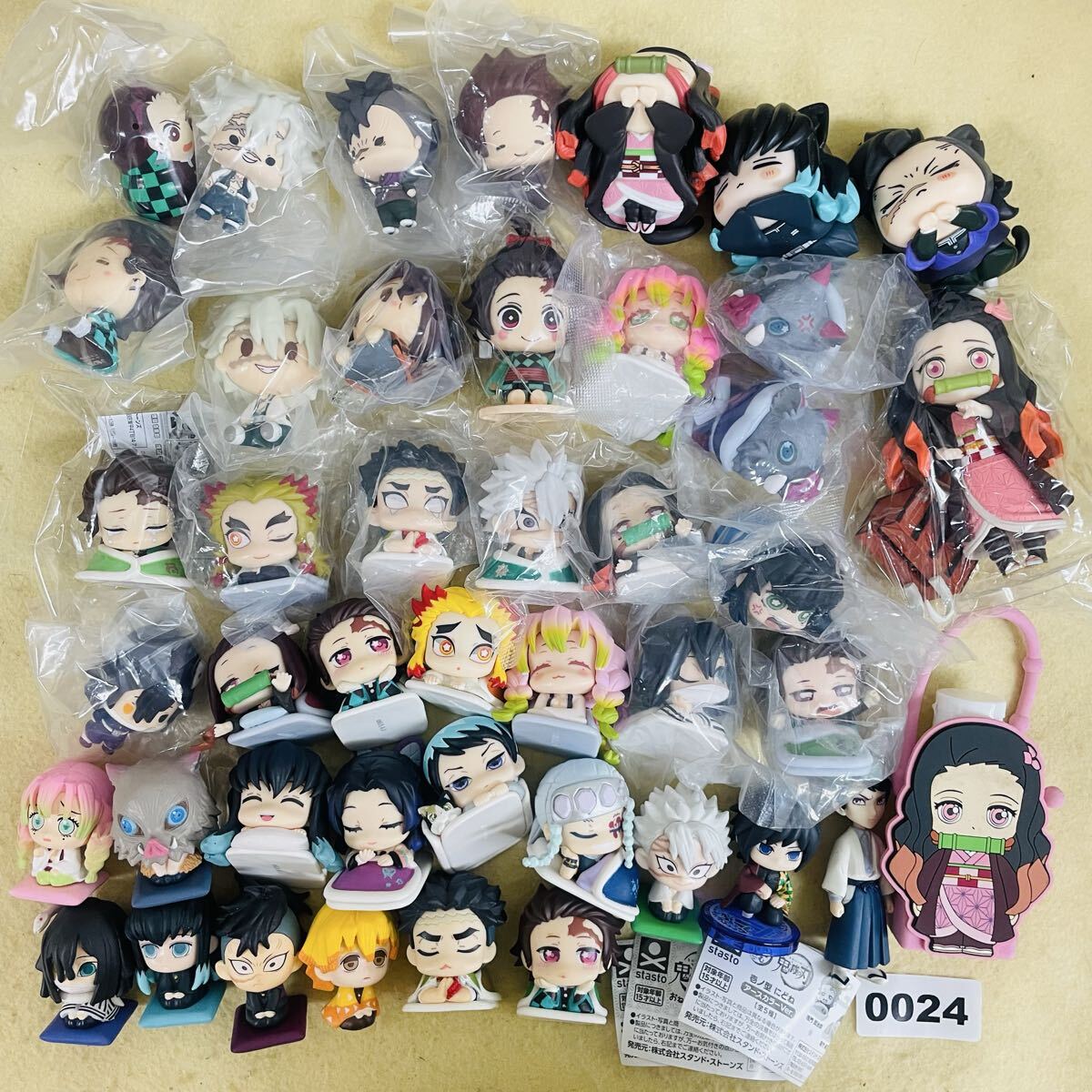 鬼滅の刃　おひるねこ　ミニフィギュア　9種セット　新品未開封 ついに柱が集結！ 『鬼滅の刃』おひるねこフィギュアに胡蝶