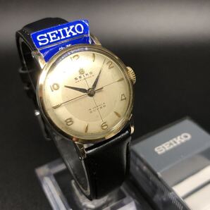 極々希少◆セイコー【スーパー/赤機械】2.4.6.8.10.12飛びアラビア数字/十字文字盤◆1950年代製造◆手巻/機械測定平置現状±1分(数値好調)