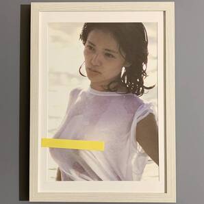 ■水沢アキ■「セクシーグラビア」/A4額装品/撮影)篠山紀信/巨乳/着エロ/濡れ透け/セクシー/女優/貴重写真/印刷物/インテリア G237s