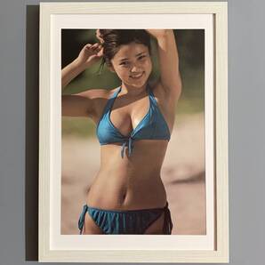 ■水沢アキ■「セクシーグラビア」/A4額装品/撮影)篠山紀信/巨乳/水着/ビキニ/セクシー/女優/貴重写真/印刷物/インテリア G423s