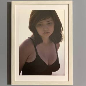 ■水沢アキ■「セクシーグラビア」/A4額装品/撮影)篠山紀信/巨乳/水着/ワンピース/女優/貴重写真/印刷物/インテリア G523s