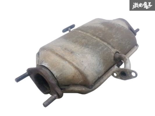 サバンナ RX-7 FC3S 純正 触媒 サバンナ RX-7 FC3S 純正 触媒 - メルカリ