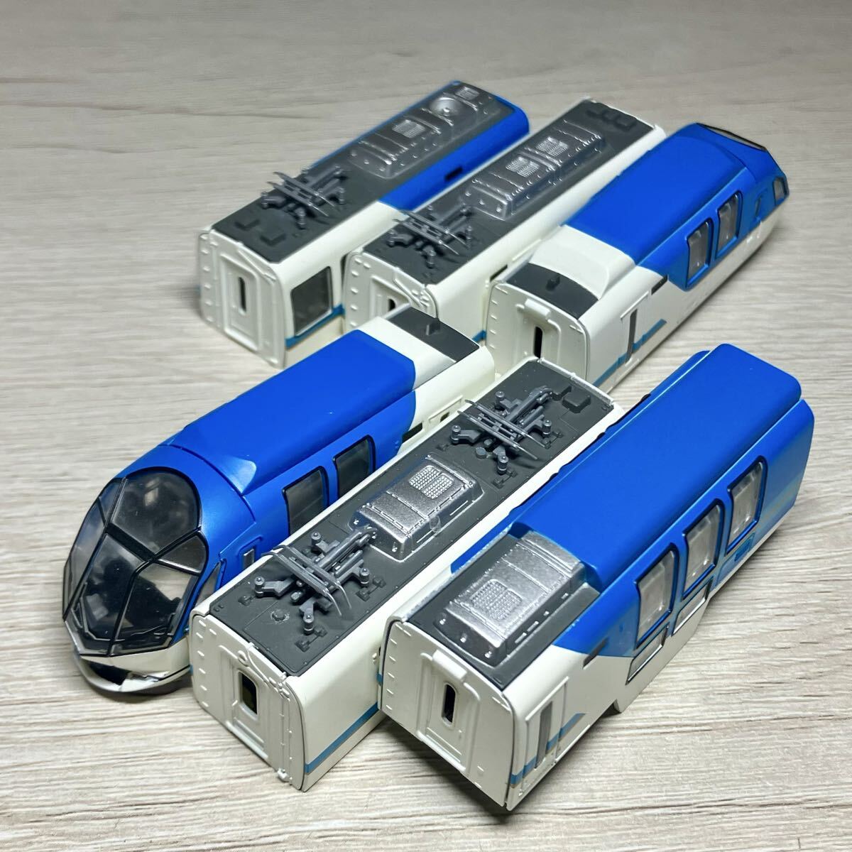 Yahoo!オークション -「近鉄 しまかぜ」(Bトレインショーティ