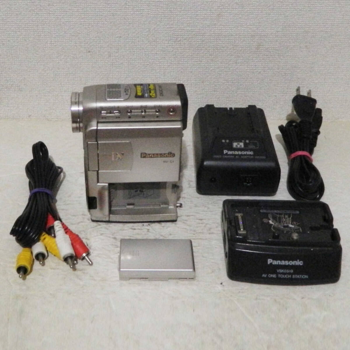 ⭐︎動作品⭐︎ Panasonic NV-GS300 MiniDV ダビング Amazon.co.jp: Panasonic パナソニック NV-GS300-S シルバー