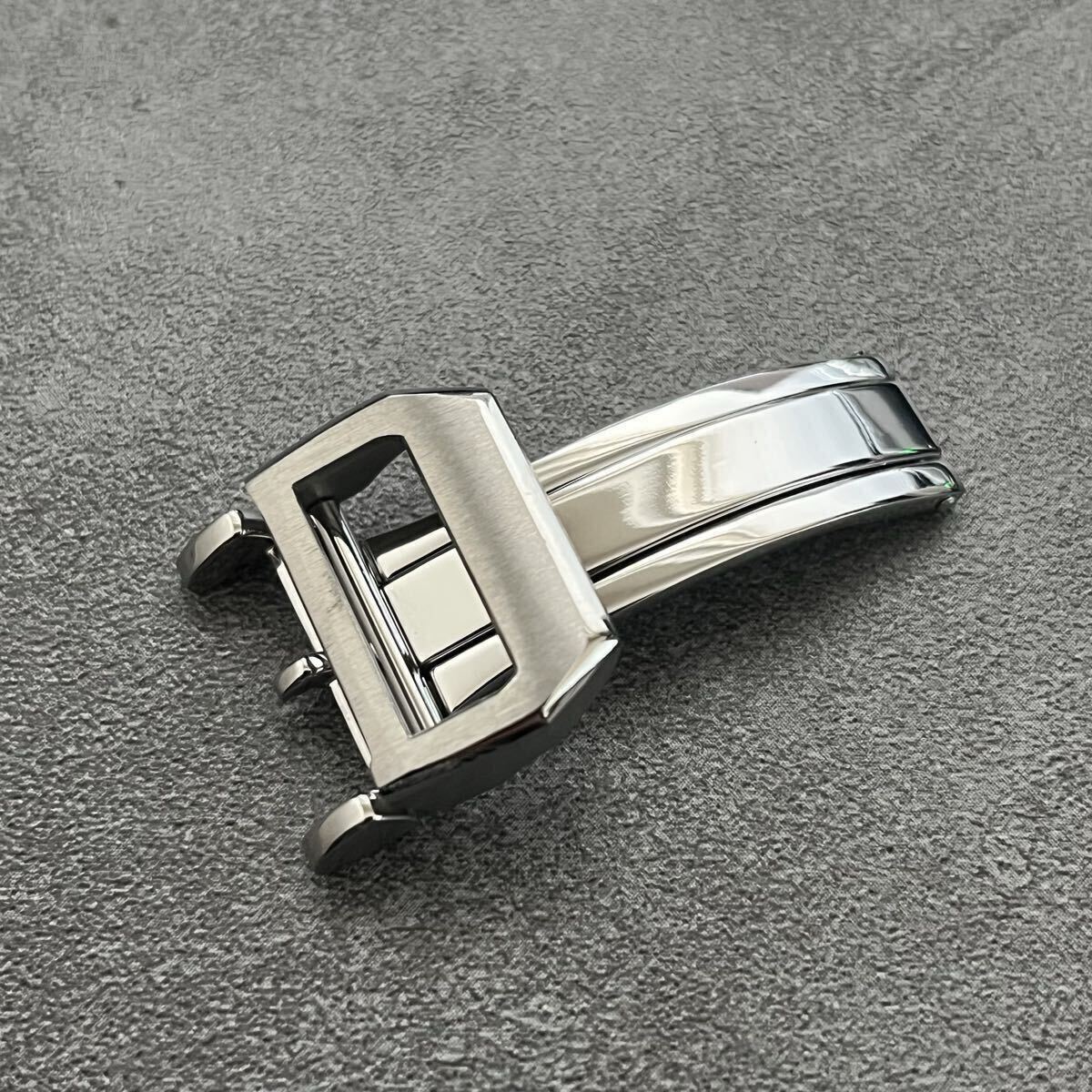 希少 IWC ポートフィノ　ピンバックル 尾錠　尾錠幅18mm Yahoo!オークション -「iwc 尾錠」の落札相場・落札価格