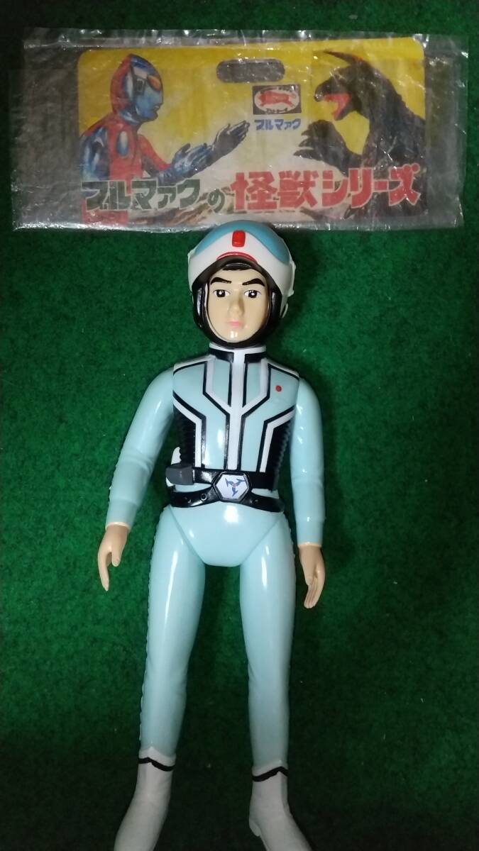 ウルトラ警備隊 ソフビ Yahoo!オークション -「ウルトラ警備隊 ソフビ」の落札相場