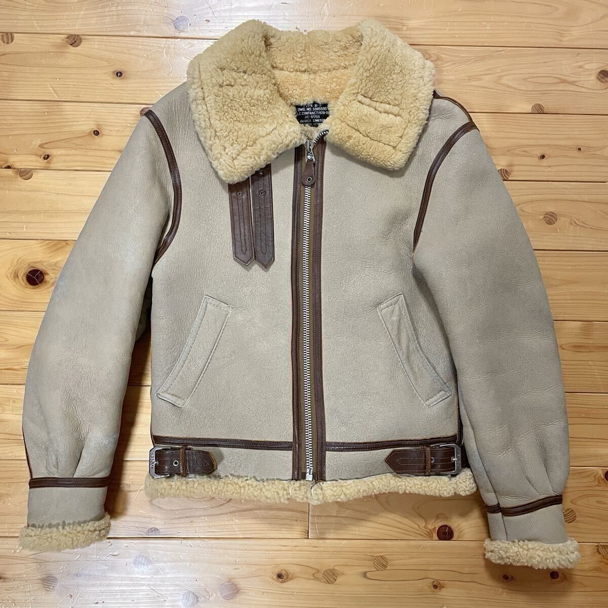 【希少・ほぼ未使用】AVIREX B-3 フライトジャケット USA製 36 2025年最新】Yahoo!オークション -アヴィレックス b3 36の中古品