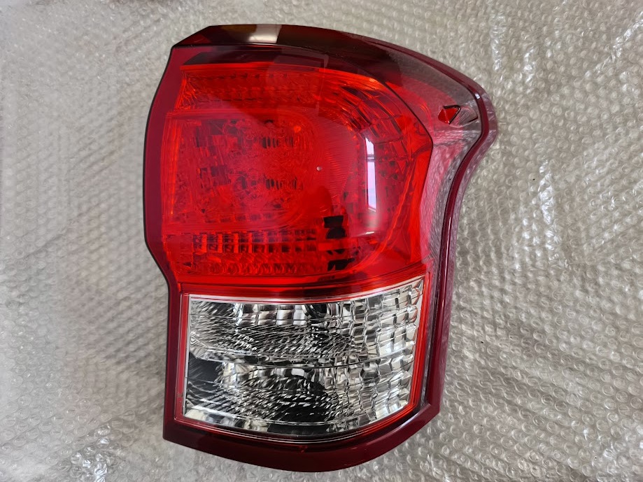 トヨタ　カローラフィルダー　右テールレンズ　NZE161 2025年最新】Yahoo!オークション -nze161 テールの中古品・新品