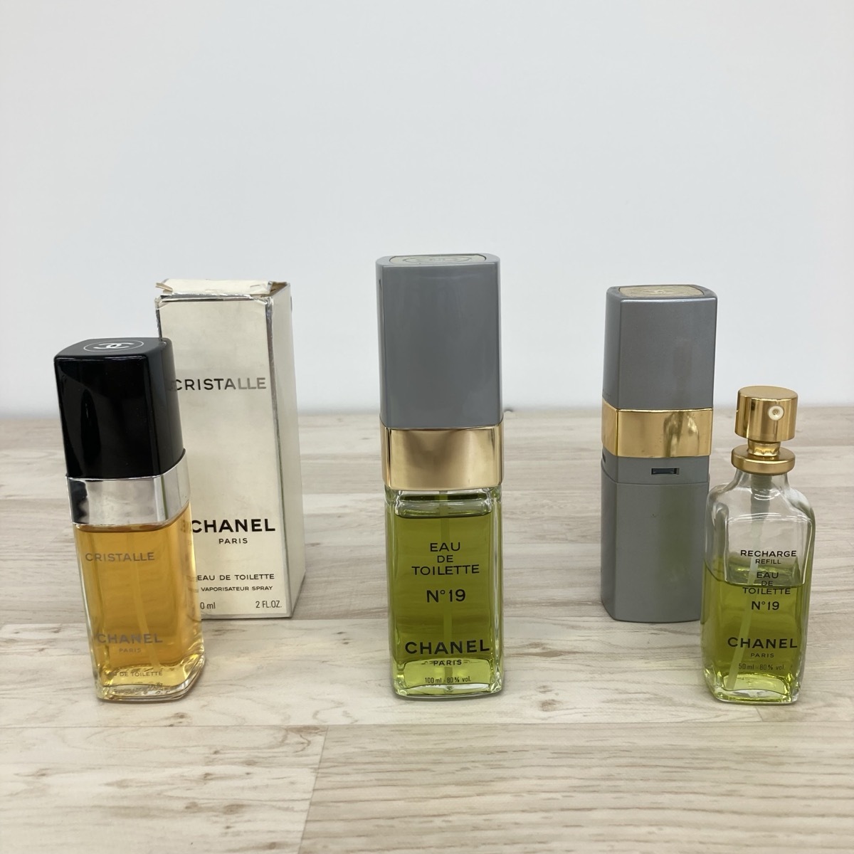 Yahoo!オークション -「シャネル no.19 50ml」(シャネル) (女性