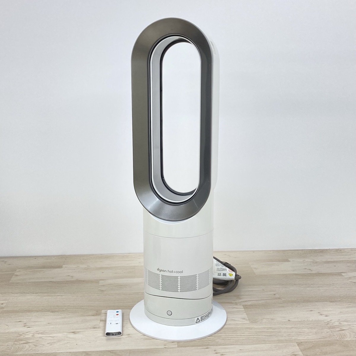 【ダイソン】Dyson Hot + Cool AM09  2022年製中古品 2025年最新】Yahoo!オークション -dyson hot+cool ファン