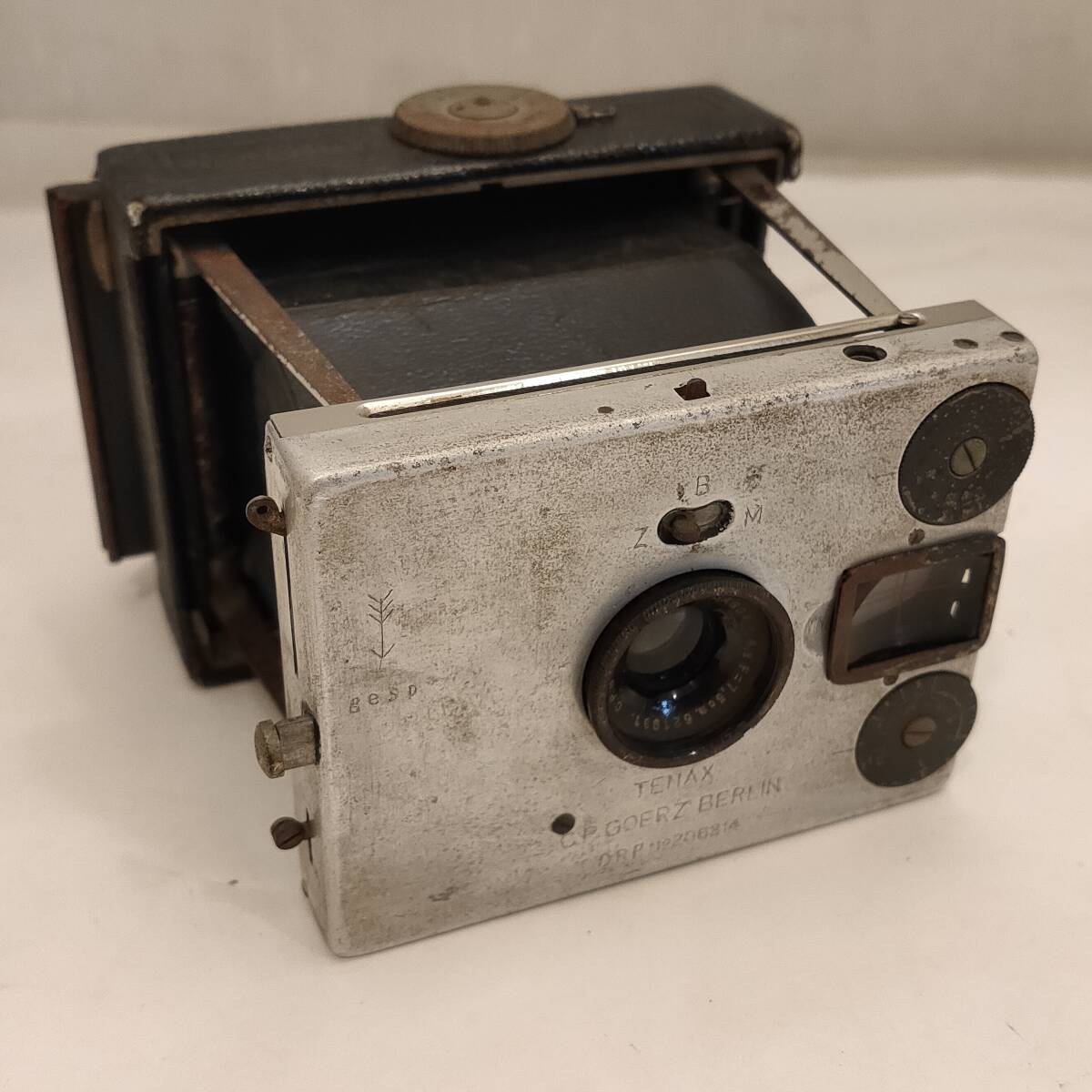 Yahoo!オークション -「アンティーク蛇腹カメラ」の落札相場