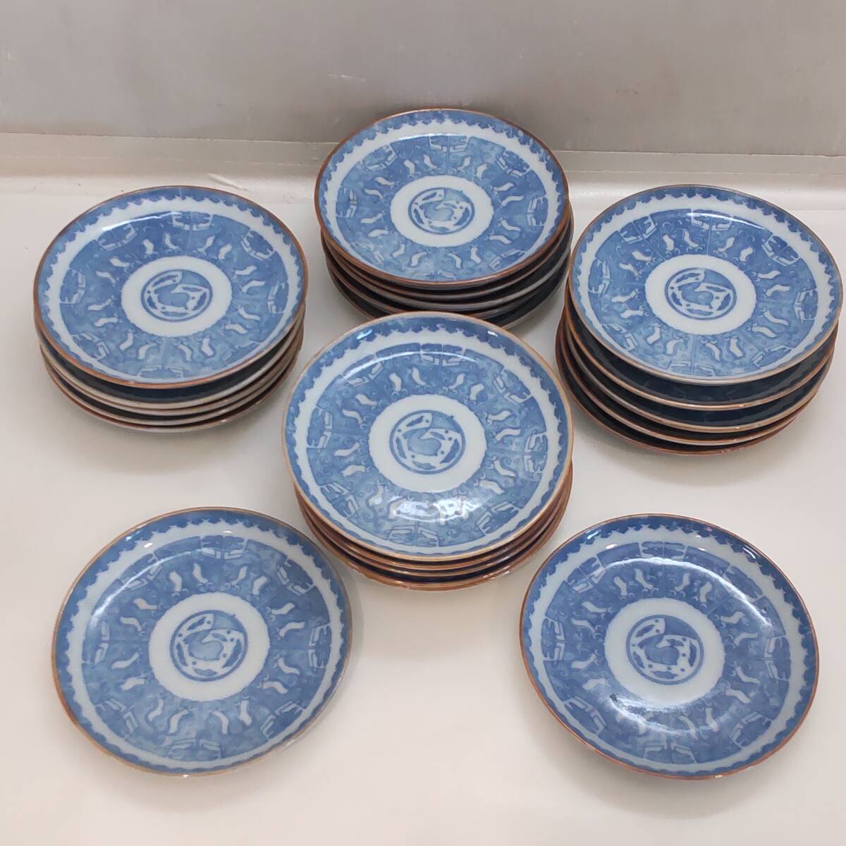 「青(染付)うさぎの月見？！」京焼色絵小皿 4客セット 骨董アンティーク 2025年最新】Yahoo!オークション -うさぎ 皿(アンティーク