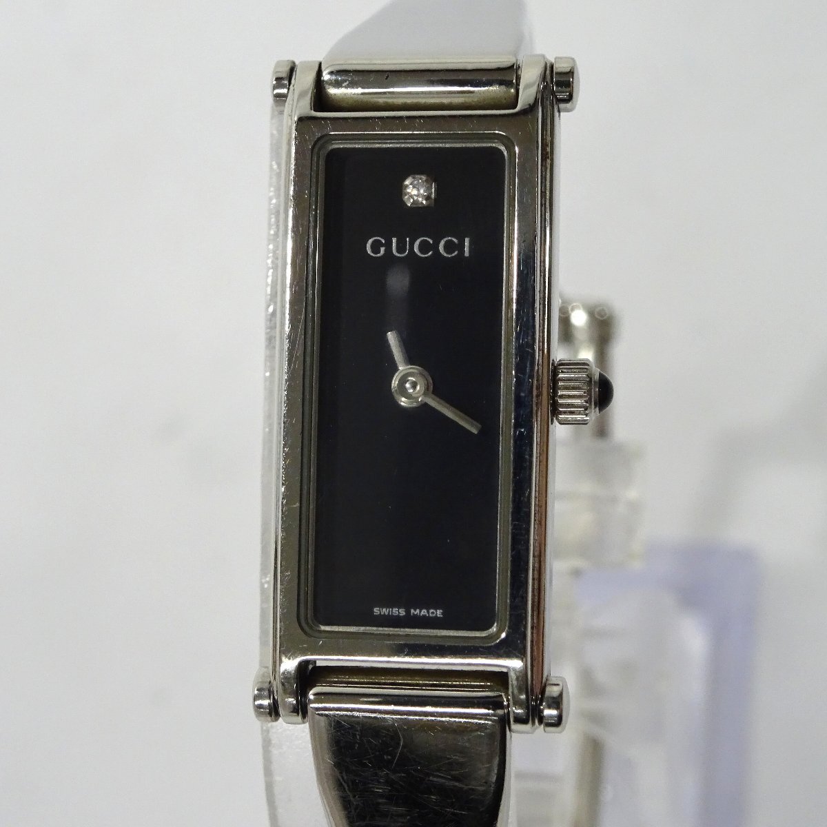 稼働 GUCCI 1500L 文字盤ブラック 腕時計 電池新品 クォーツ GUCCI グッチ 1500L クオーツ レディース時計 ウォッチ SS